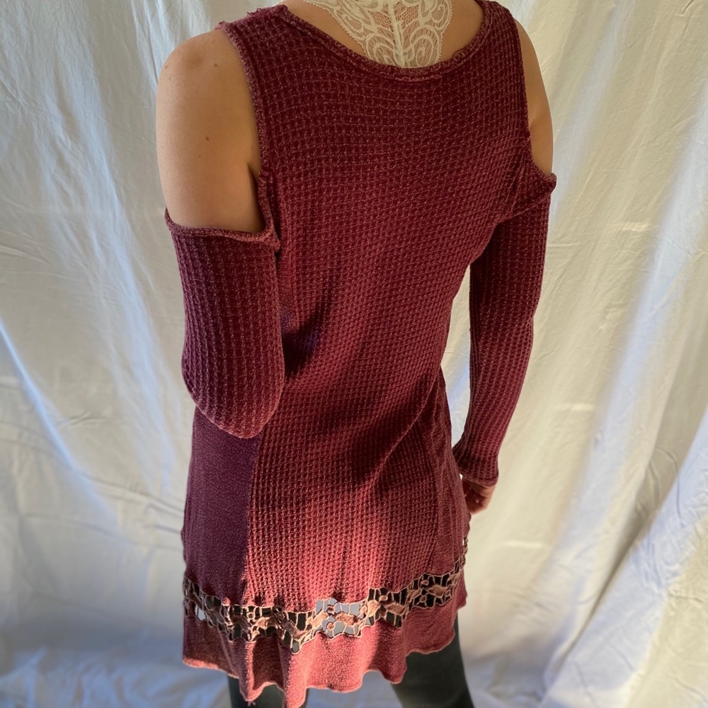 Altar’d State Sweater - Picture 2 of 3